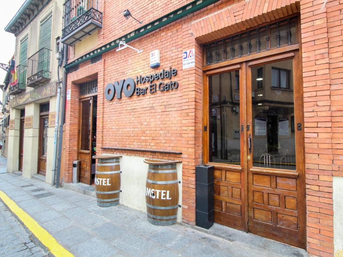 Oyo Hospedaje El Gato Segovia Exterior foto